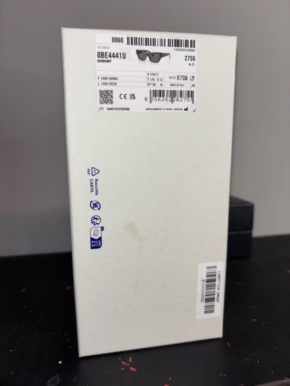 Burberry BE4441U Tortoise Sunglasses and Case NIB - Picture 6 of 7